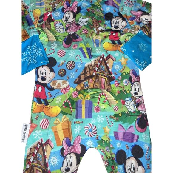 NWT Mickey & Minnie Christmas Bamboo Zip Onesie Disney 6-12 Months Grippy Feet - Picture 6 of 14